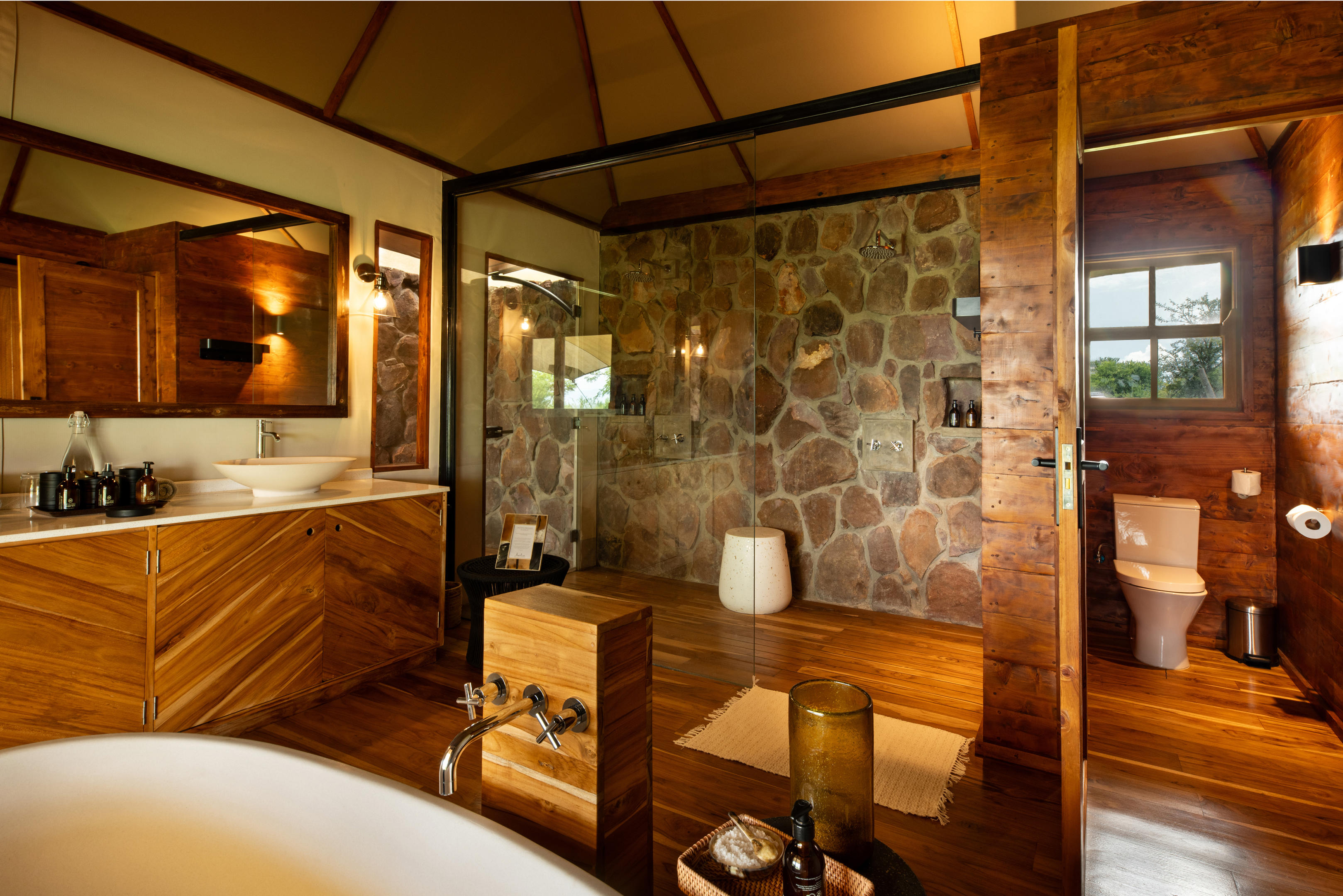 Sayari Retreat thumbnail 3